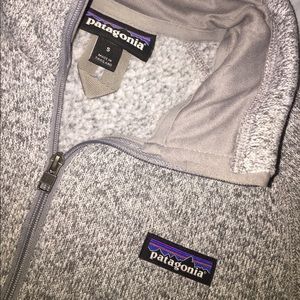 Patagonia. Quarter zip fleece with sleeve pocket